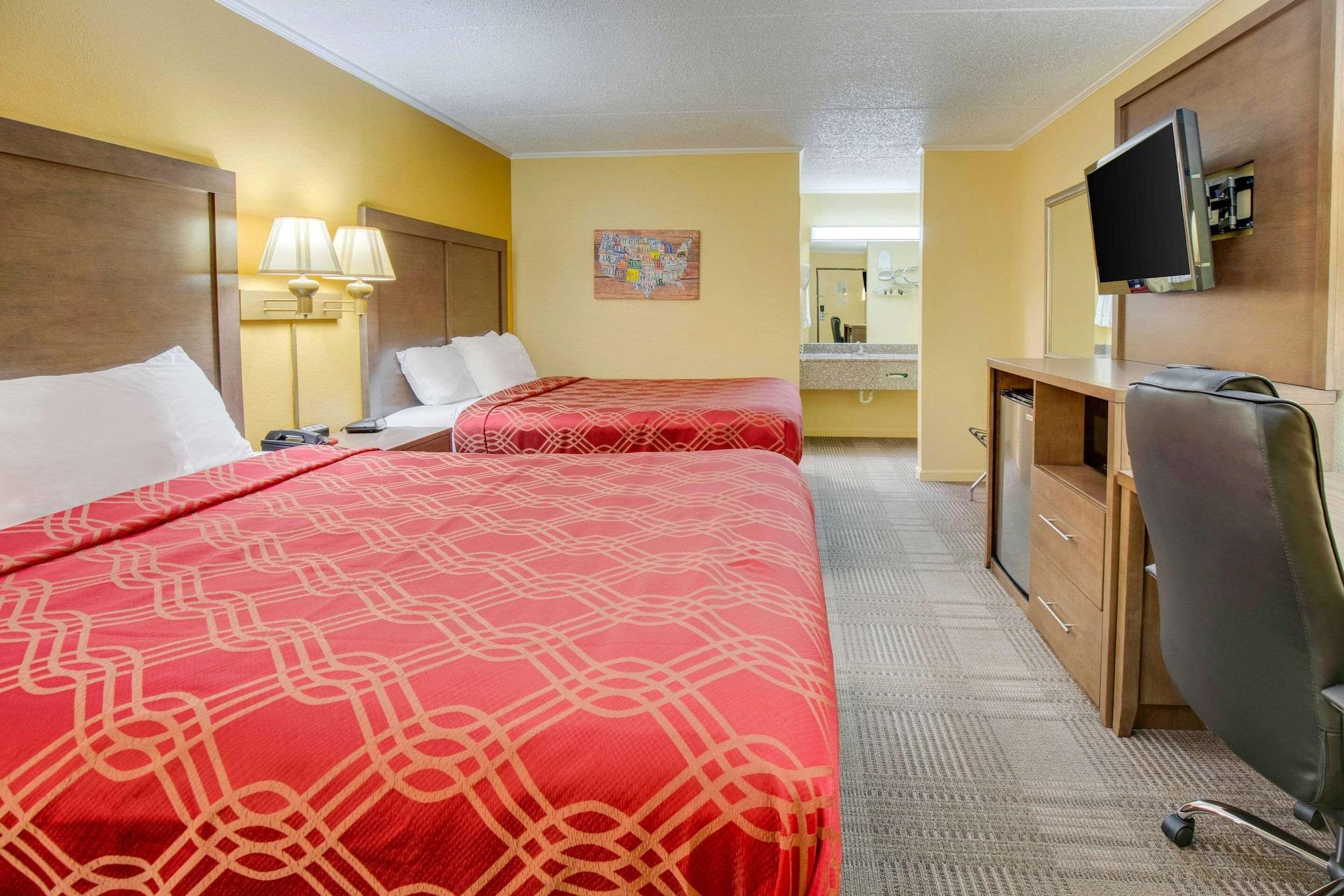 Econo Lodge Lenoir City Eksteriør bilde