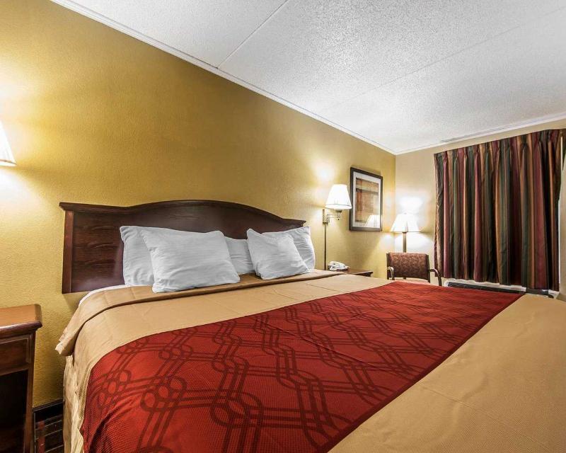 Econo Lodge Lenoir City Eksteriør bilde
