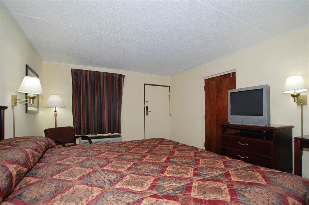 Econo Lodge Lenoir City Eksteriør bilde