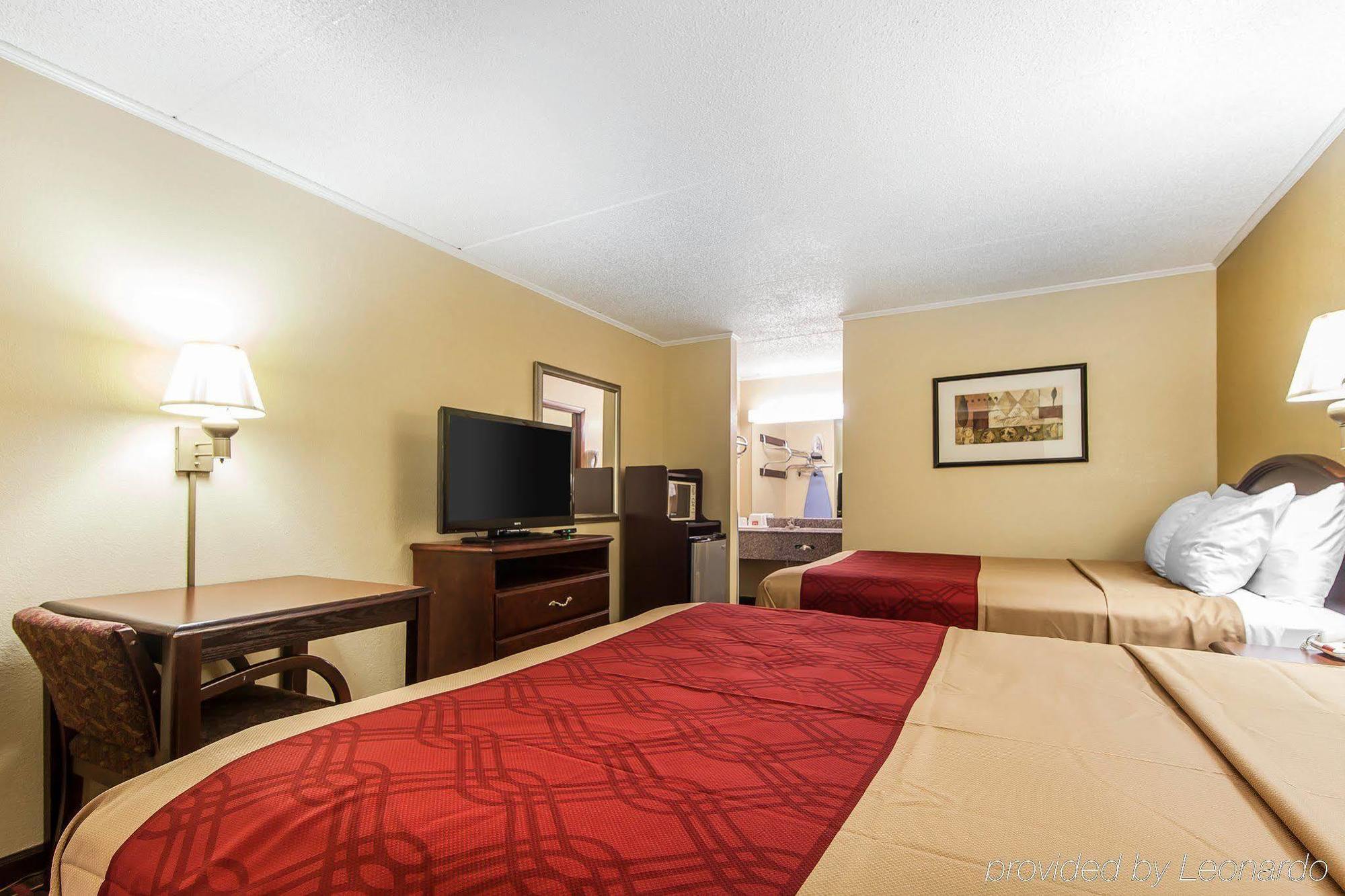 Econo Lodge Lenoir City Eksteriør bilde