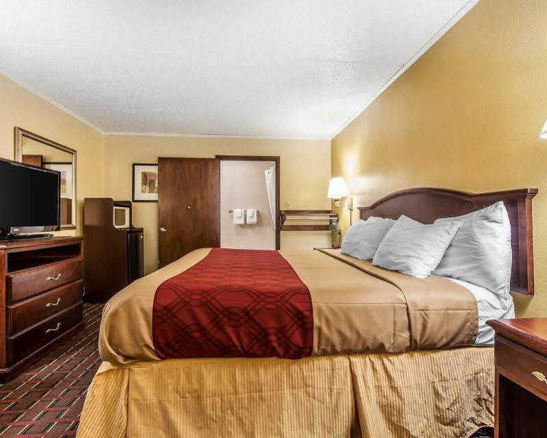 Econo Lodge Lenoir City Eksteriør bilde