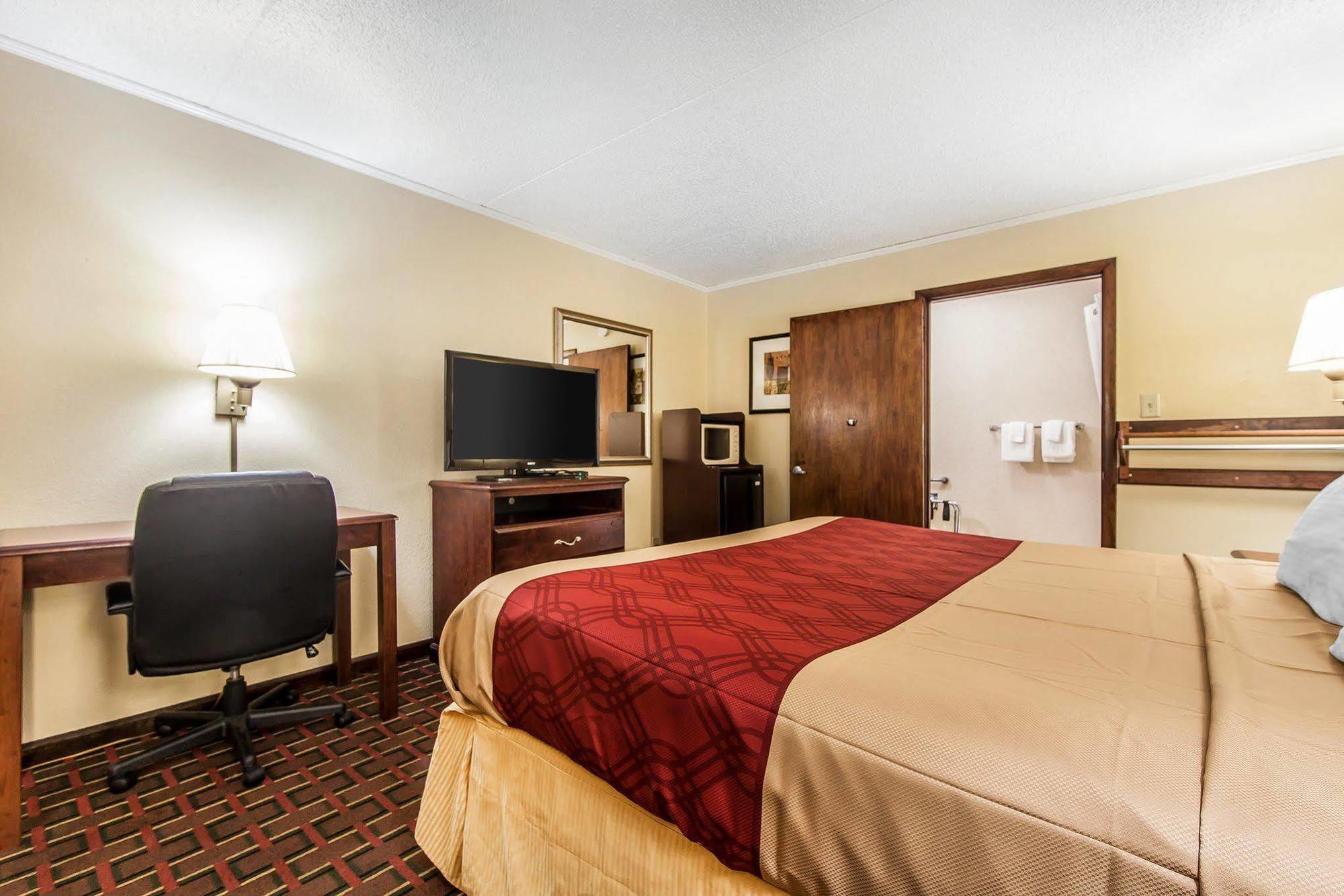 Econo Lodge Lenoir City Eksteriør bilde