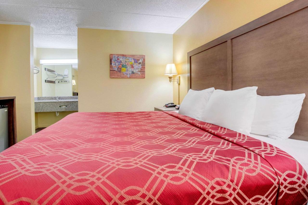 Econo Lodge Lenoir City Eksteriør bilde